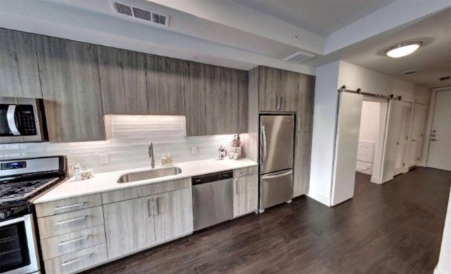 3120 Smith Street 206, Houston, TX 77006