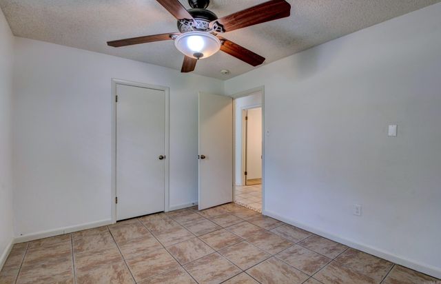 36 Kingspark Drive, Maumelle, AR 72113