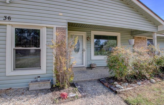 36 Kingspark Drive, Maumelle, AR 72113