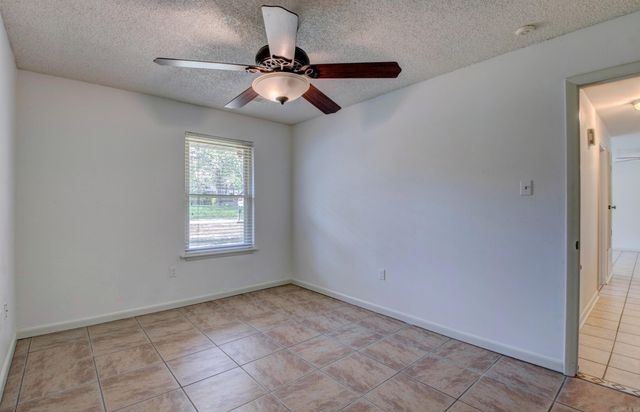 36 Kingspark Drive, Maumelle, AR 72113