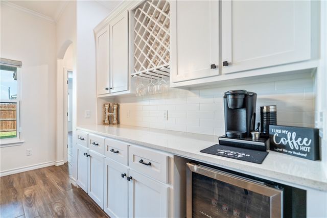 11526 S Creek Dr, Corpus Christi, TX 78410