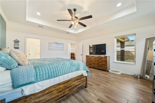 11526 S Creek Dr, Corpus Christi, TX 78410