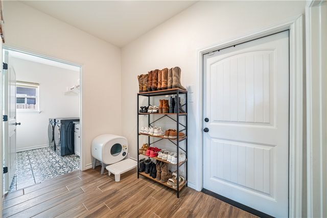 11526 S Creek Dr, Corpus Christi, TX 78410