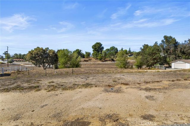 30770 Avenida Buena Suerte, Temecula, CA 92591