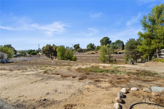 30770 Avenida Buena Suerte, Temecula, CA 92591