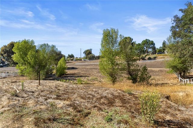 30770 Avenida Buena Suerte, Temecula, CA 92591