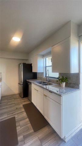 1718 SILVER CREEK COURT 102, Orlando, FL 32807