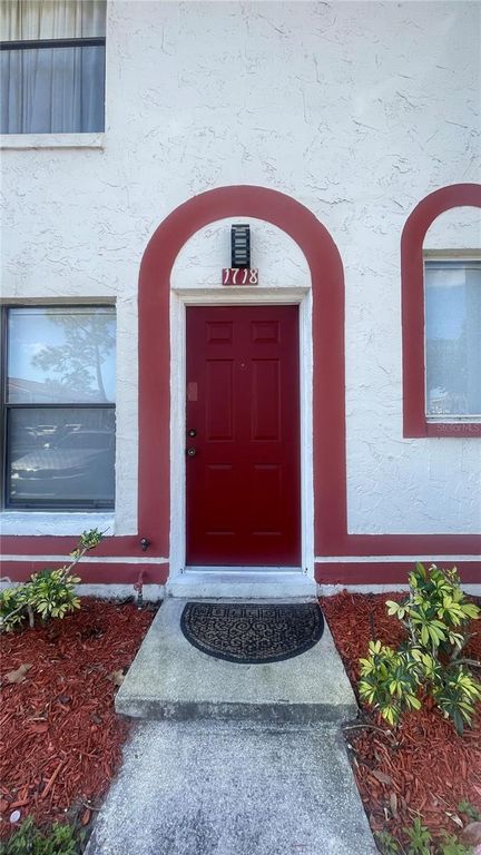 1718 SILVER CREEK COURT 102, Orlando, FL 32807