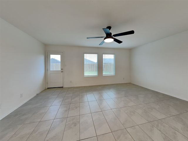 1409 Dovekie Drive, Forney, TX 75126