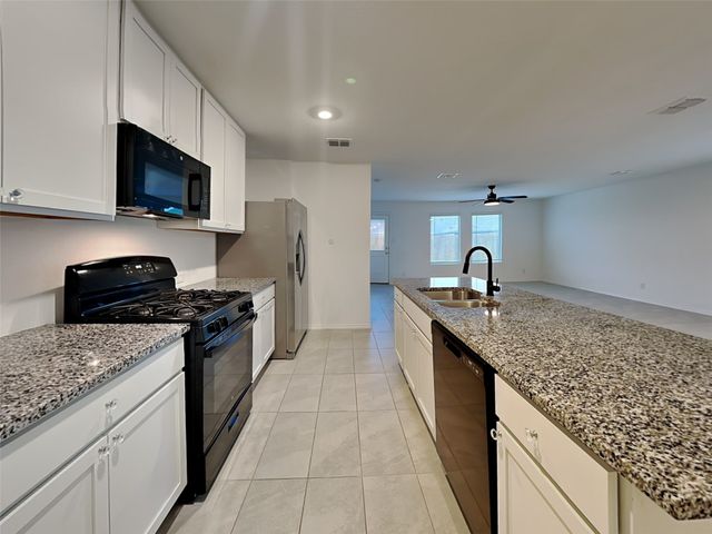 1409 Dovekie Drive, Forney, TX 75126