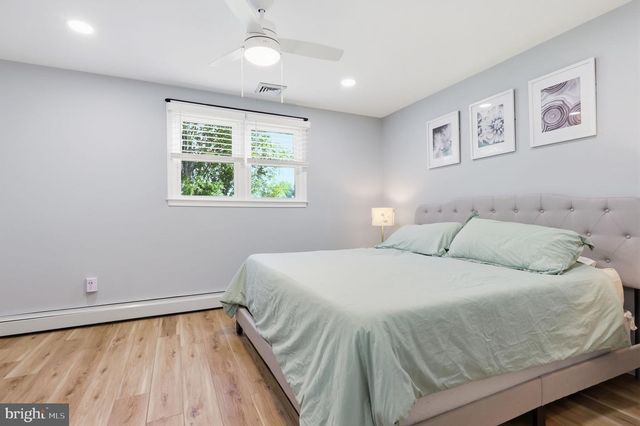 980 PEBBLE HILL RD, Doylestown, PA 18901
