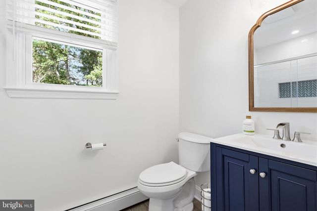 980 PEBBLE HILL RD, Doylestown, PA 18901