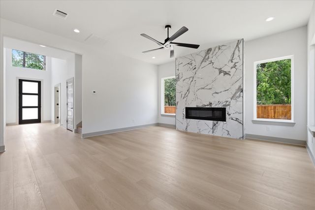 173 W Shore, Lewisville, TX 75057