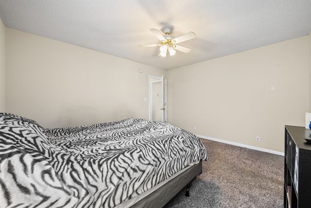 613 Corinth Ct, Clarksville, TN 37040