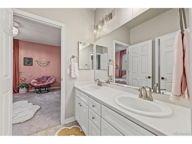 25030 E Indore Pl, Aurora, CO 80016
