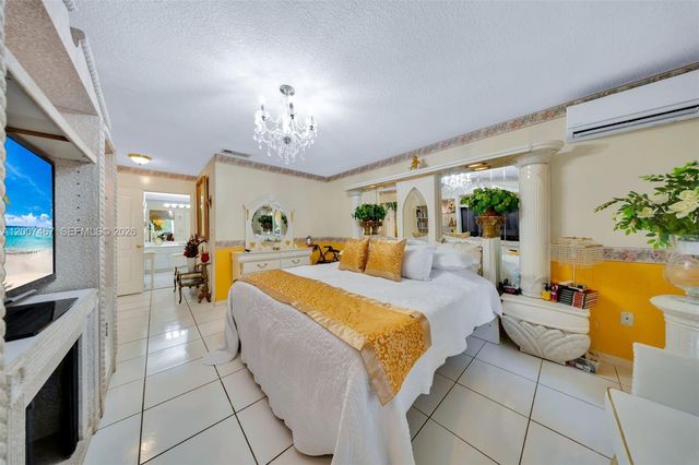 15860 SW 287th St, Homestead, FL 33033