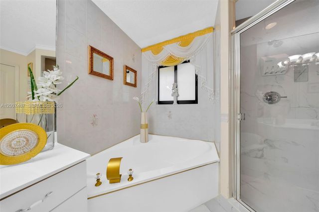 15860 SW 287th St, Homestead, FL 33033