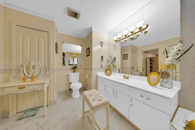 15860 SW 287th St, Homestead, FL 33033