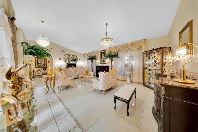 15860 SW 287th St, Homestead, FL 33033