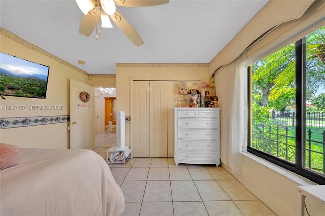 15860 SW 287th St, Homestead, FL 33033