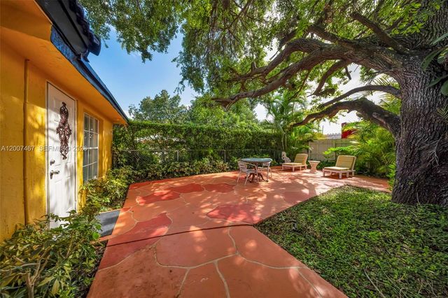 15860 SW 287th St, Homestead, FL 33033
