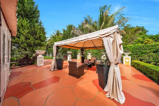 15860 SW 287th St, Homestead, FL 33033