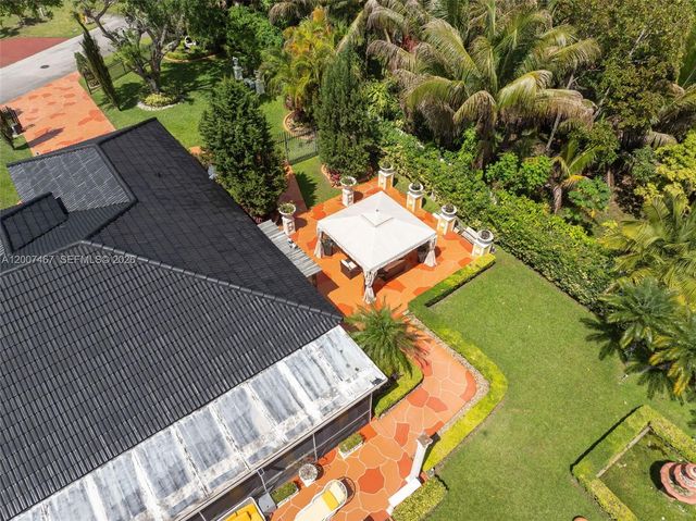 15860 SW 287th St, Homestead, FL 33033