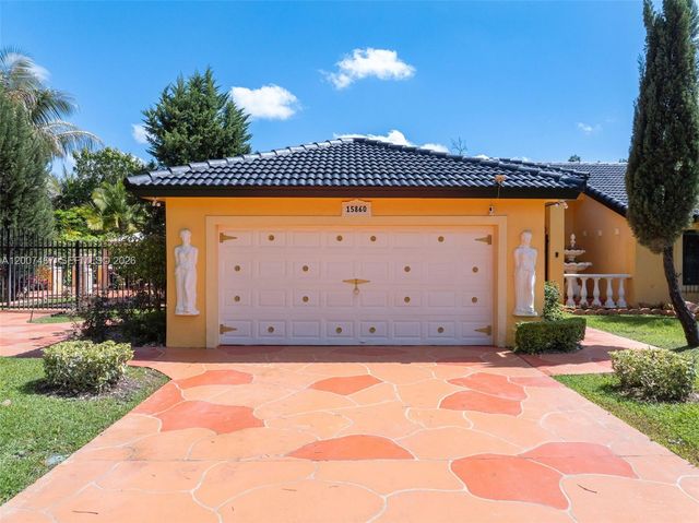 15860 SW 287th St, Homestead, FL 33033