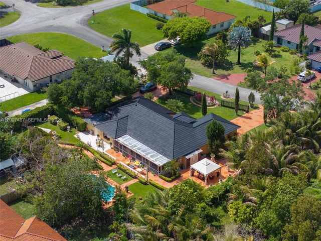 15860 SW 287th St, Homestead, FL 33033