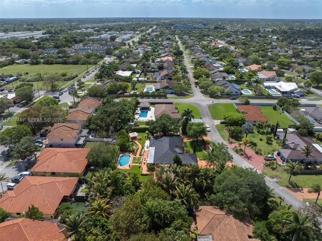15860 SW 287th St, Homestead, FL 33033