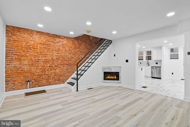 6520 WHEELER ST, Philadelphia, PA 19142