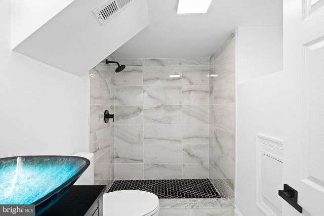 6520 WHEELER ST, Philadelphia, PA 19142