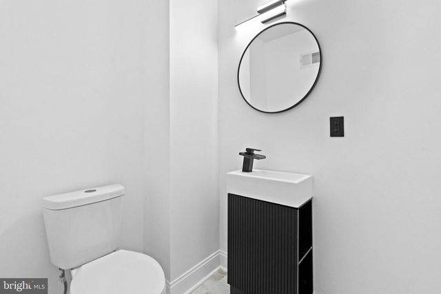 6520 WHEELER ST, Philadelphia, PA 19142