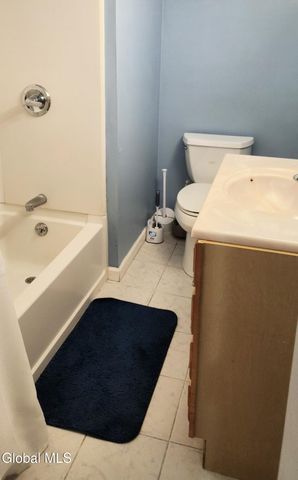 3 1st Avenue, Rensselaer, NY 12144