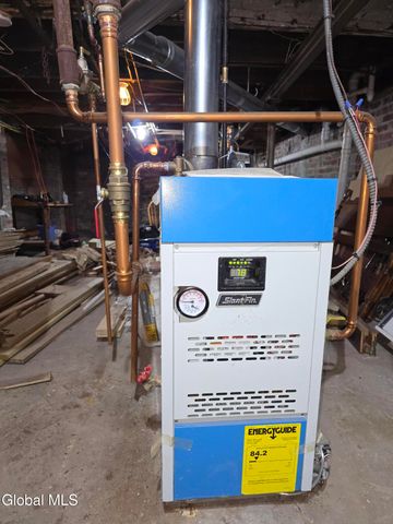 3 1st Avenue, Rensselaer, NY 12144