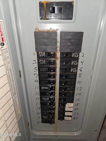 3 1st Avenue, Rensselaer, NY 12144