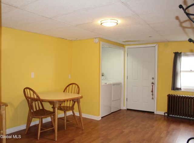 3 1st Avenue, Rensselaer, NY 12144