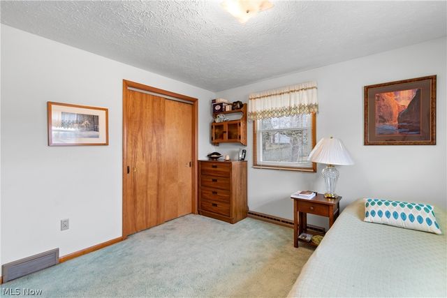 2892 Chadwick Street NW, Massillon, OH 44646