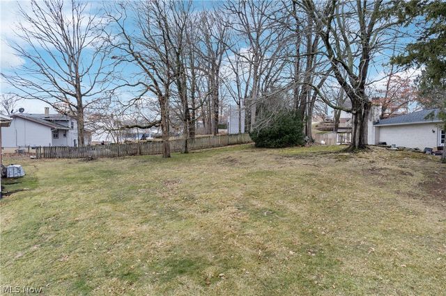 2892 Chadwick Street NW, Massillon, OH 44646