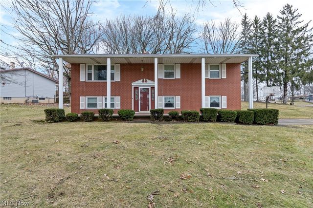 2892 Chadwick Street NW, Massillon, OH 44646