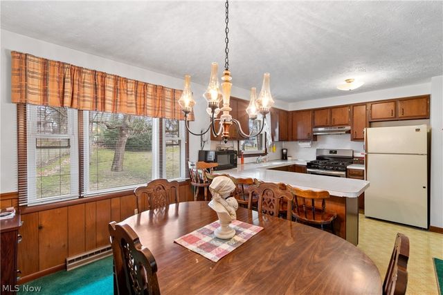 2892 Chadwick Street NW, Massillon, OH 44646