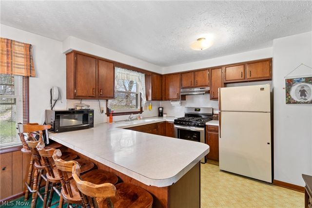 2892 Chadwick Street NW, Massillon, OH 44646