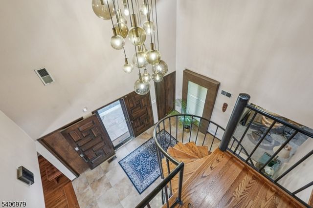 845 Rifle Camp Rd, Woodland Park, NJ 07424