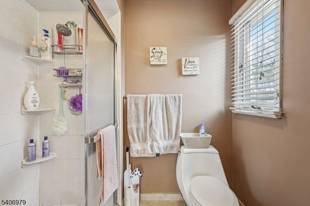 845 Rifle Camp Rd, Woodland Park, NJ 07424