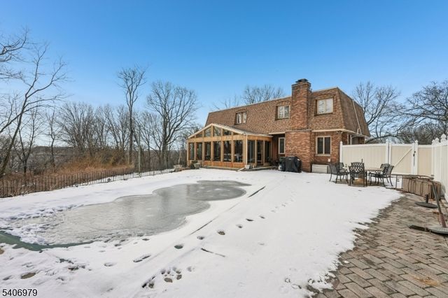 845 Rifle Camp Rd, Woodland Park, NJ 07424