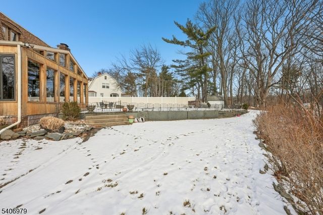 845 Rifle Camp Rd, Woodland Park, NJ 07424