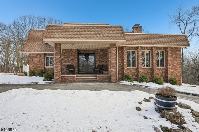 845 Rifle Camp Rd, Woodland Park, NJ 07424