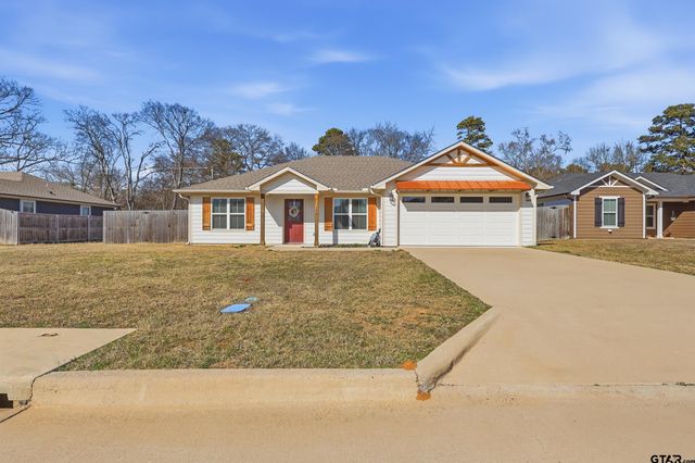 135 Brenlind Ln, Mineola, TX 75773