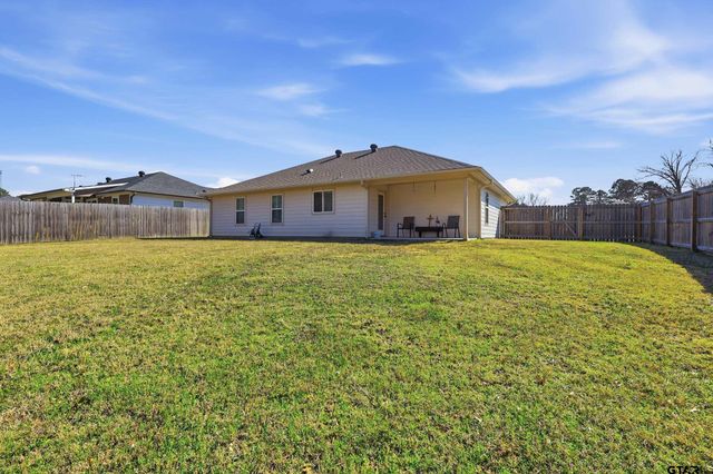 135 Brenlind Ln, Mineola, TX 75773