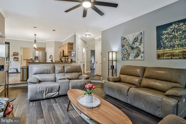 445 CROSS CREEK DR, Huntingtown, MD 20639